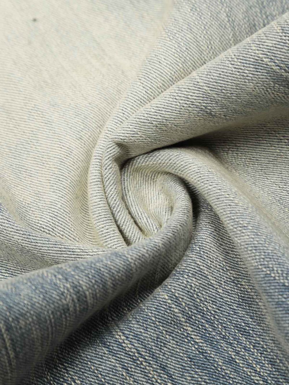 Gradient Machete-Cut Capri Jeans - Image 8