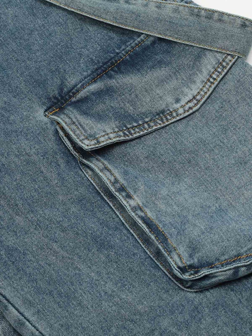 Detachable Strap Straight-Leg Cargo Loose-Fit Denim Jeans - Image 11