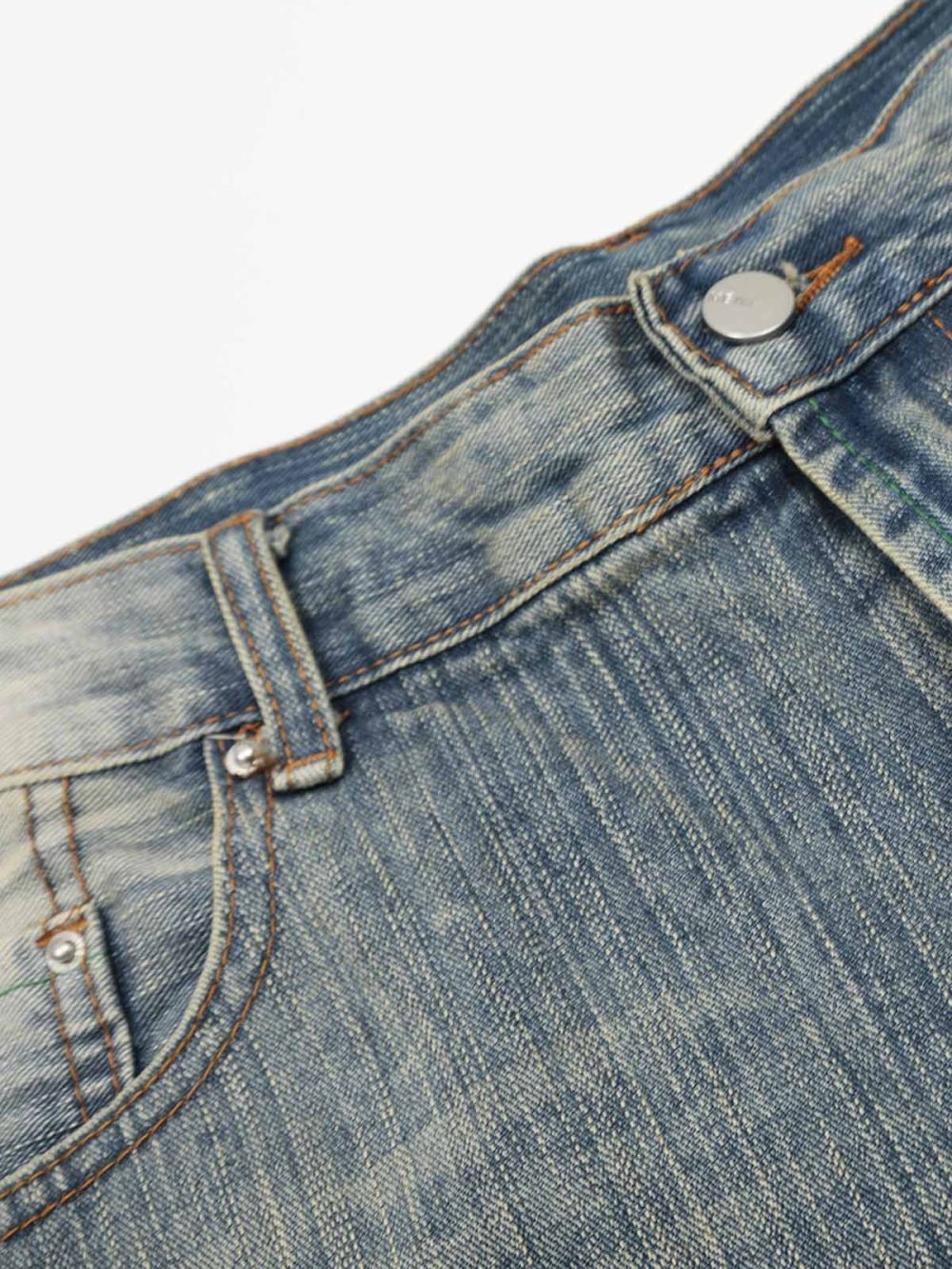 Gradient Machete-Cut Capri Jeans - Image 4
