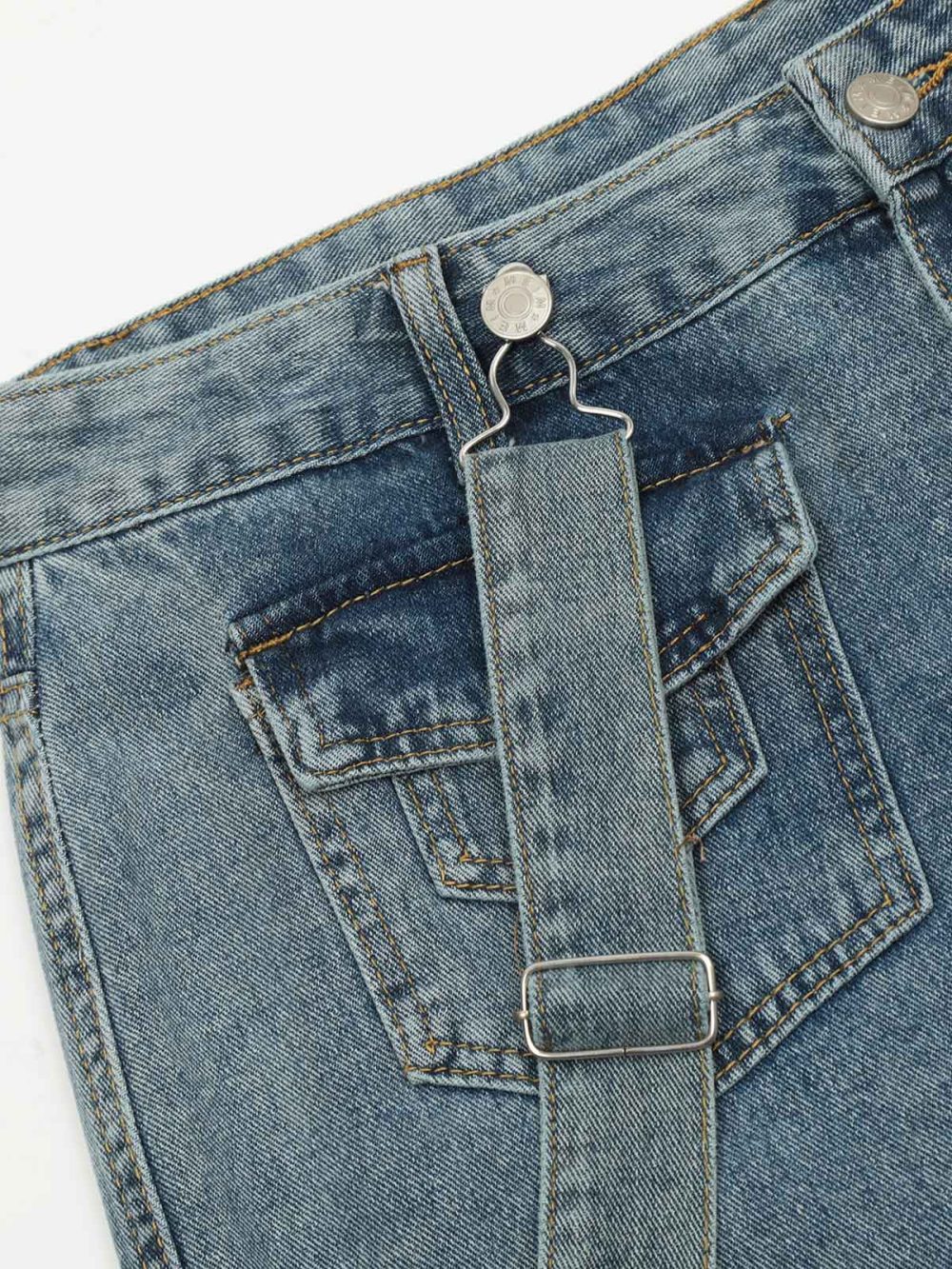 Detachable Strap Straight-Leg Cargo Loose-Fit Denim Jeans - Image 9