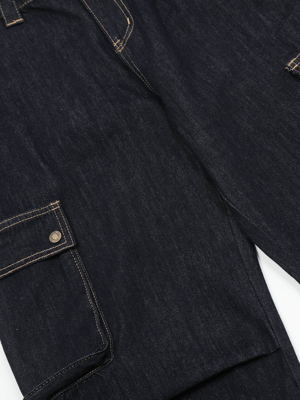 Stylish Streetwear Multi-Pocket Jeans - Image 5
