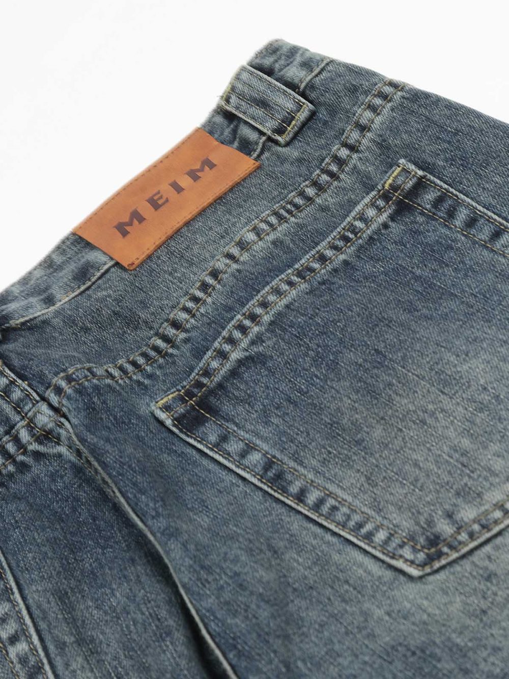 Vintage Relaxed Straight-Leg Jeans - Image 8