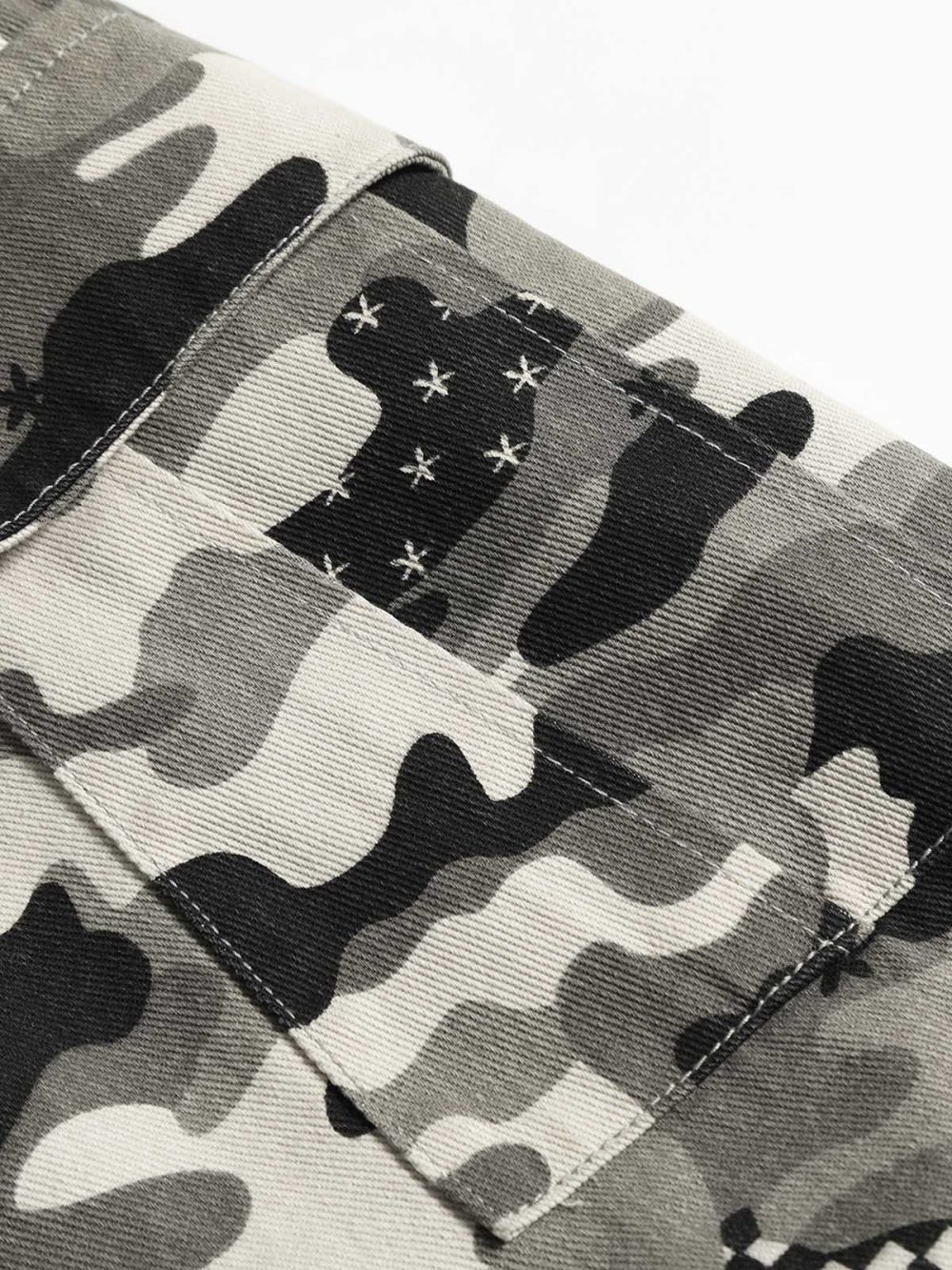 Camouflage straight-leg mid-length jeans smaller - Image 6